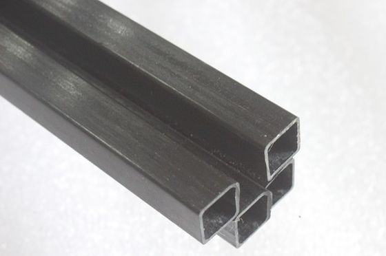 Tubo oco de fibra de carbono quadrado