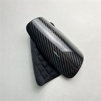 Fibra de carbono Twill Matt Adulto Futebol Futebol Guarda de calça Manga pequena Amarelo/Negro OME