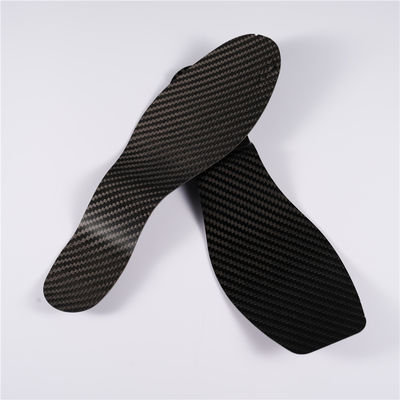 Solinha de calçado rígida de fibra de carbono inserção de corte de calçado sola média para calçados desportivos
