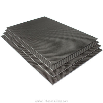Peso leve Folha de placa de fibra de carbono 1 mm 2 mm 10 mm Para drone UAV 48 X 96 4 X8