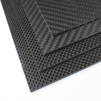 6 mm 1,5 mm 1 mm 0,5 mm Folha de fibra de carbono Cfrp Plate Heat Press 400x500 mm