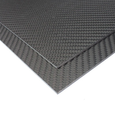 6 mm 1,5 mm 1 mm 0,5 mm Folha de fibra de carbono Cfrp Plate Heat Press 400x500 mm