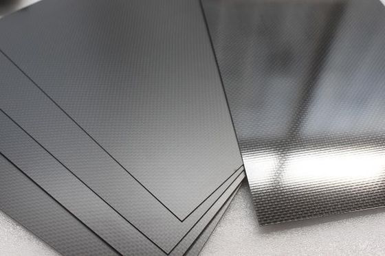 400 mm X 500 mm Grande produção 3K Plain Glossy Carbon Fiber Panel